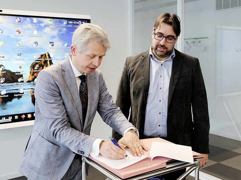 Prof. Dr. med. Clemens Bulitta and Dr. Holger Pfeifer 