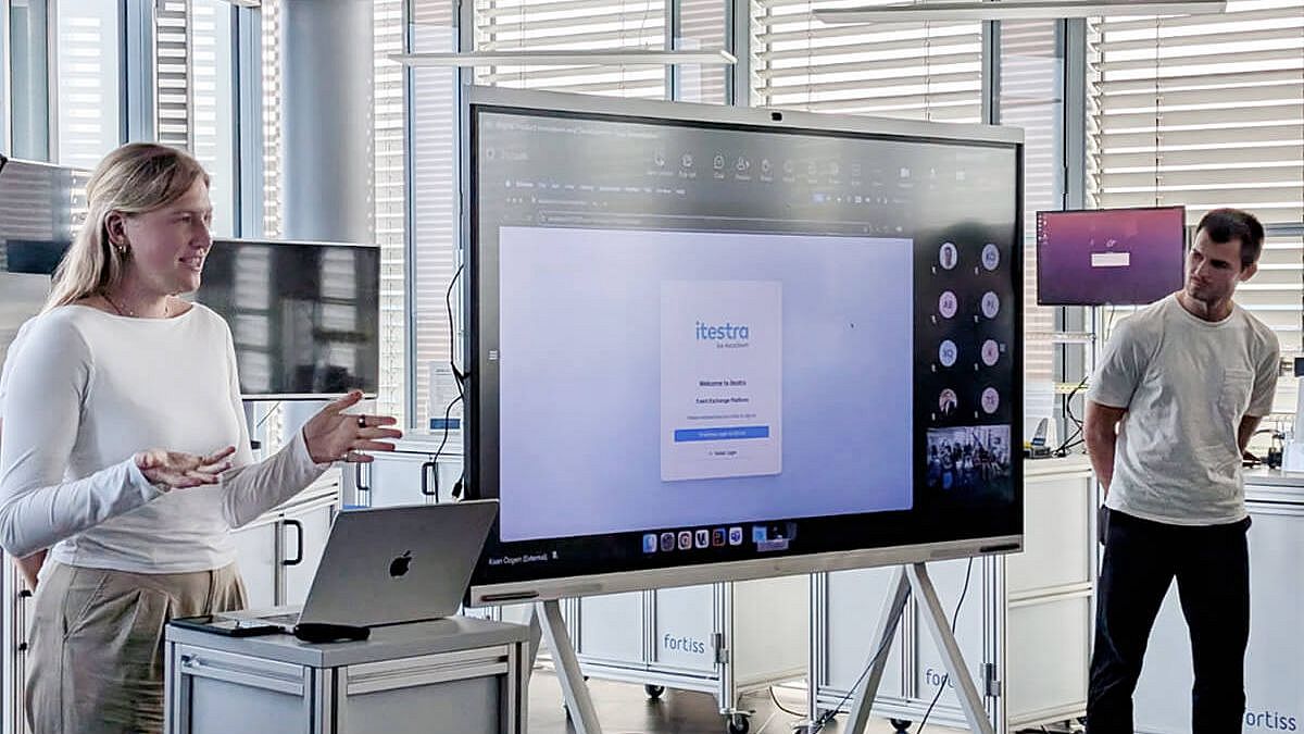 Praktikum  Digital Product Innovation and Development