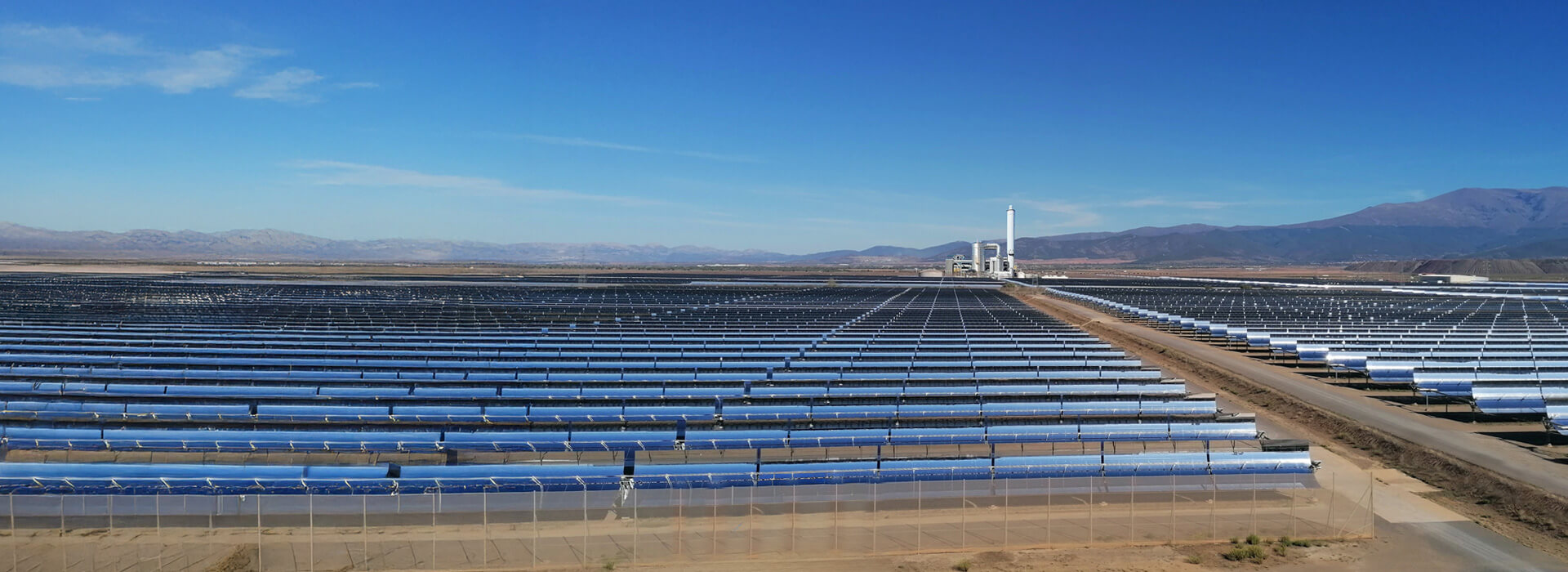 Teaser image news Artificial intelligence optimises solar thermal power plants